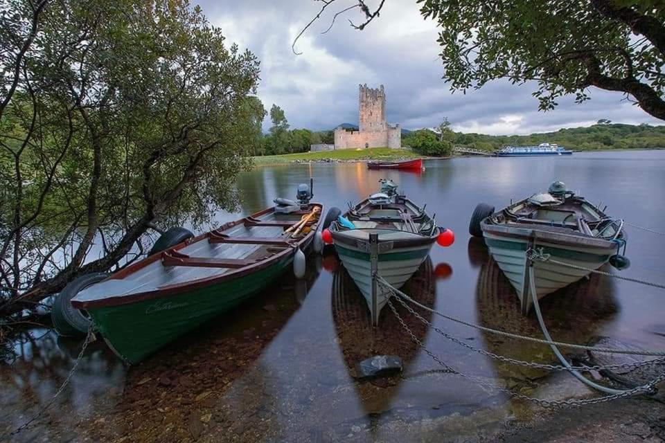 Home Comforts Castleisland Exteriör bild